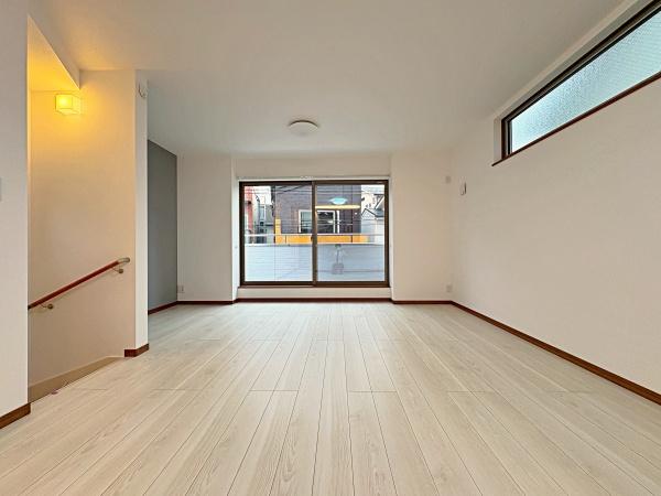 �_�ސ쌧���s�K��ˉz1���ڂ̐V�z��ˌ��Ẵ��r���O