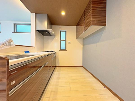 �_�ސ쌧���s�K��ˉz1���ڂ̐V�z��ˌ��Ẵ��r���O