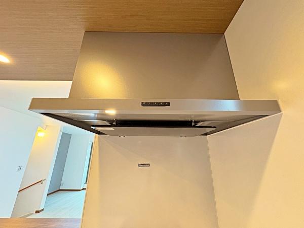 �_�ސ쌧���s�K��ˉz1���ڂ̐V�z��ˌ��ẴL�b�`��