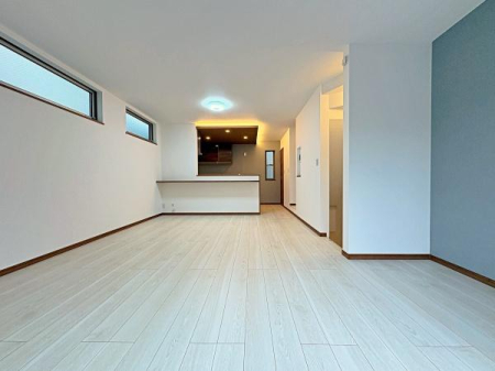 �_�ސ쌧���s�K��ˉz1���ڂ̐V�z��ˌ��Ẵ��r���O