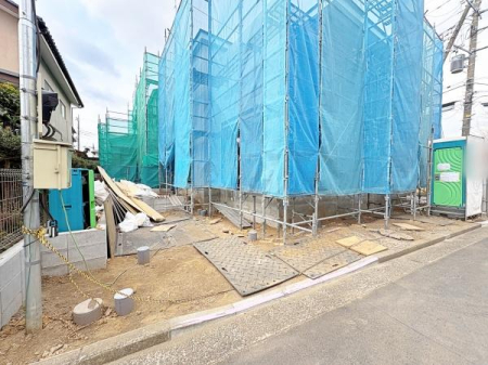 �_�ސ쌧���l�s���J�拴��3���ڂ̐V�z��ˌ��Ă̒��ԏ�