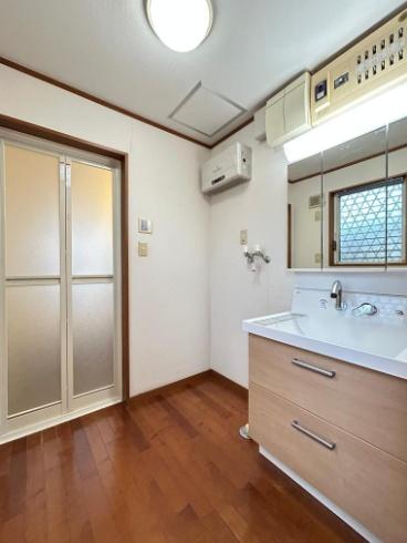 �_�ސ쌧���l�s�΋擌�{��4���ڂ̒��È�ˌ��ẴL�b�`��