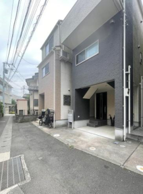 �_�ސ쌧���s�����撆�쓇5���ڂ̒��È�ˌ��Ă̑O�ʓ��H�܂ތ��n�ʐ^