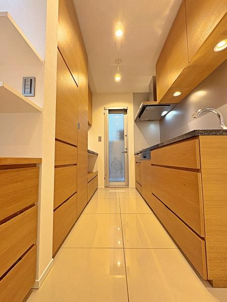 �����s���c�J���n3���ڂ̒��È�ˌ��Ẳ摜