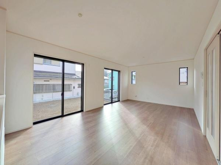 �_�ސ쌧���l�s�h�撷�q���̐V�z��ˌ��Ẵ��r���O