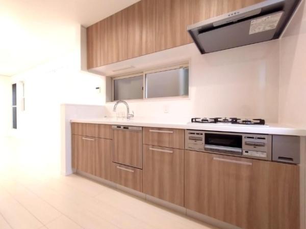 �_�ސ쌧������s����1���ڂ̒��È�ˌ��ẴL�b�`��