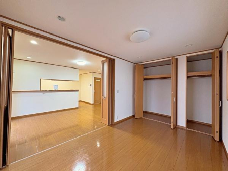 �_�ސ쌧���l�s�h�擌�㋽���̒��È�ˌ��Ẵ��r���O