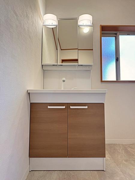 �_�ސ쌧���l�s�h�擌�㋽���̒��È�ˌ��Ă̐��ʑ�E���ʏ�