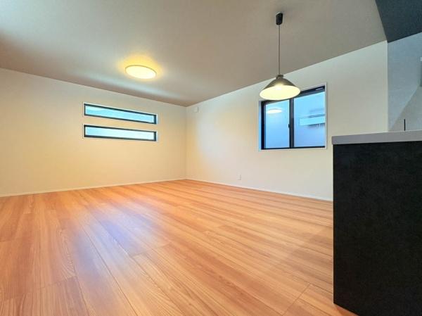 �_�ސ쌧���l�s��撆�c��5���ڂ̐V�z��ˌ��Ẵ��r���O