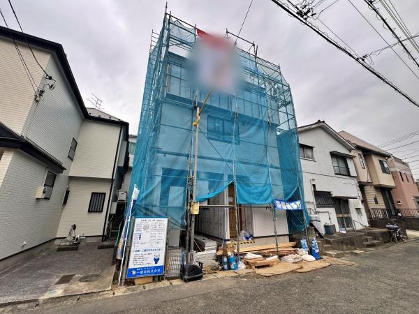 �_�ސ쌧���l�s�ߌ��擌����1���ڂ̐V�z��ˌ��Ă̌��n�O�ώʐ^