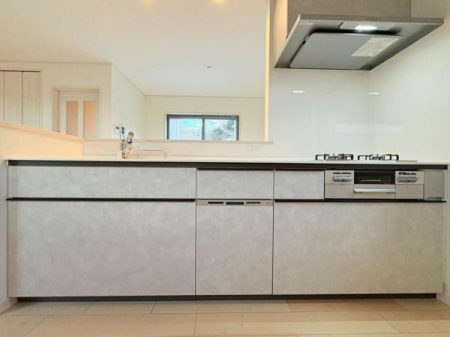 �_�ސ쌧���l�s�˒ˋ�㔐�����̐V�z��ˌ��ẴL�b�`��