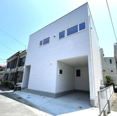 �_�ސ쌧���{��s����1���ڂ̐V�z��ˌ��Ă̑O�ʓ��H�܂ތ��n�ʐ^