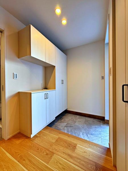 �_�ސ쌧���{��s����1���ڂ̐V�z��ˌ��Ă̌���