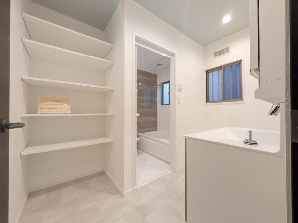 �_�ސ쌧���l�s����{�����̒��È�ˌ��Ă̐��ʑ�E���ʏ�