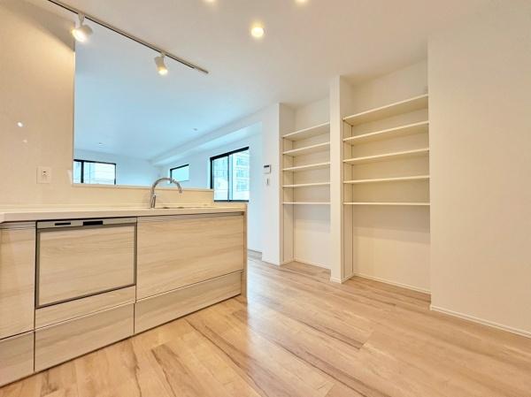 �_�ސ쌧���l�s���搼�˕���2���ڂ̐V�z��ˌ��ẴL�b�`��