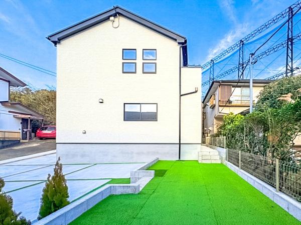 �_�ސ쌧���l�s���Z�c��3���ڂ̐V�z��ˌ��Ă̌��n�O�ώʐ^