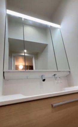 �����s�n�c��]����3���ڂ̒��Ã}���V�����̐��ʑ�E���ʏ�