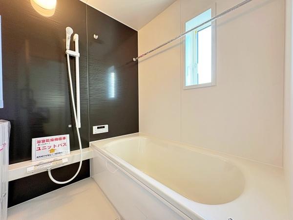 �_�ސ쌧����s�А�5���ڂ̐V�z��ˌ��Ă̗���