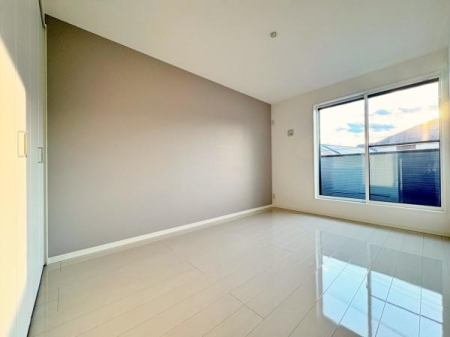 �_�ސ쌧��a�s��ъ�8���ڂ̐V�z��ˌ��Ă̗m��