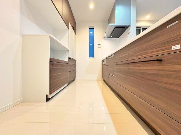 �_�ސ쌧��a�s��ъ�8���ڂ̐V�z��ˌ��ẴL�b�`��