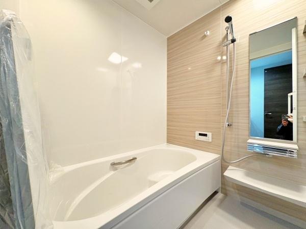 �_�ސ쌧��a�s��ъ�8���ڂ̐V�z��ˌ��Ă̗���