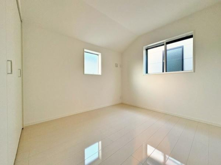 �_�ސ쌧��a�s��ъ�8���ڂ̐V�z��ˌ��Ă̗m��