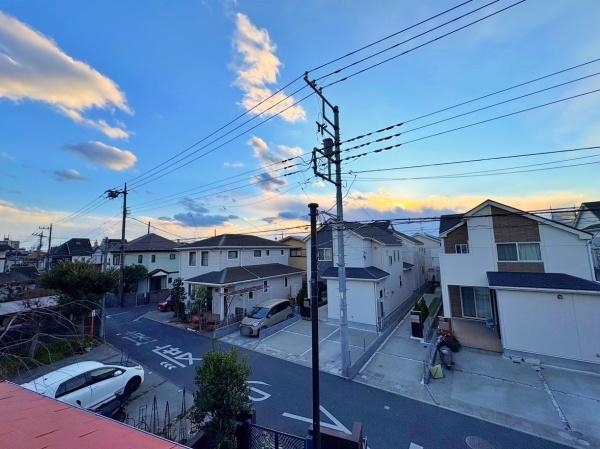 �_�ސ쌧��a�s��ъ�8���ڂ̐V�z��ˌ��Ă̏Z�˂���̒��]�ʐ^