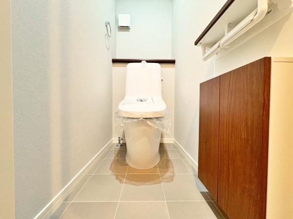 �_�ސ쌧��a�s��ъ�8���ڂ̐V�z��ˌ��Ẵg�C��