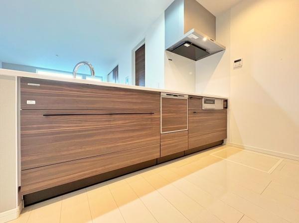 �_�ސ쌧��a�s��ъ�8���ڂ̐V�z��ˌ��ẴL�b�`��