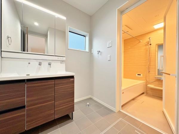 �_�ސ쌧��a�s��ъ�8���ڂ̐V�z��ˌ��Ă̐��ʑ�E���ʏ�