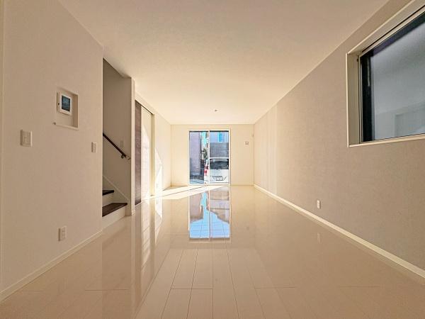 �_�ސ쌧��a�s��ъ�7���ڂ̐V�z��ˌ��Ẵ��r���O