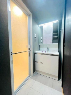 �_�ސ쌧���l�s���撆����4���ڂ̒��Ã}���V�����̐��ʑ�E���ʏ�