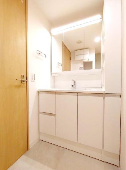 �_�ސ쌧���s���Ë�q����̒��Ã}���V�����̐��ʑ�E���ʏ�