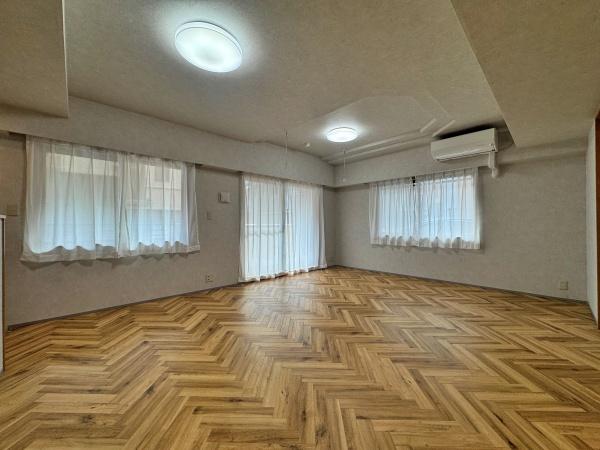 �_�ސ쌧���s������㏬�c��2���ڂ̒��Ã}���V�����̃��r���O