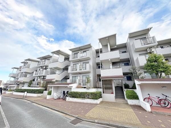 �_�ސ쌧���l�s�΋攒�R2���ڂ̒��Ã}���V�����̌��n�O�ώʐ^