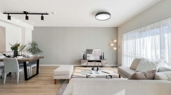 �_�ސ쌧���l�s�΋攒�R2���ڂ̒��Ã}���V�����̃��r���O