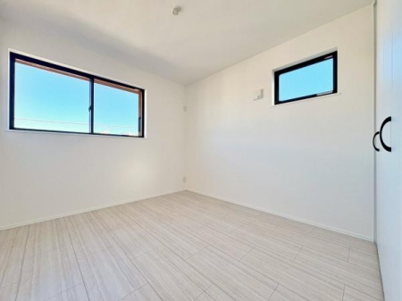 �_�ސ쌧���l�s�`�k��V�H���̐V�z��ˌ��Ă̗m��