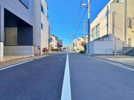 �_�ސ쌧���l�s�`�k��V�H���̐V�z��ˌ��Ă̑O�ʓ��H�܂ތ��n�ʐ^