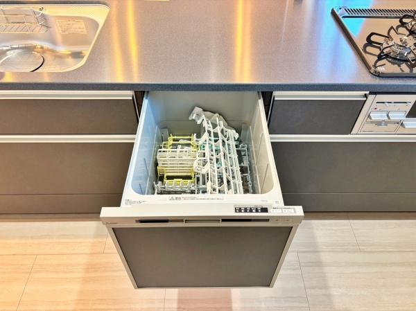 �_�ސ쌧���l�s�`�k��V�H���̐V�z��ˌ��ẴL�b�`��