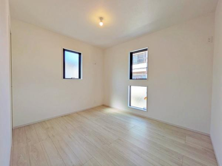 �_�ސ쌧���͌��s������x�m��2���ڂ̐V�z��ˌ��Ă̗m��