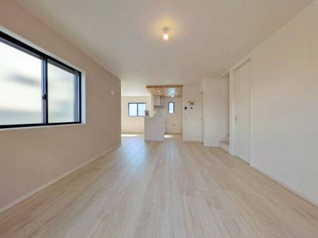 �_�ސ쌧���͌��s������x�m��2���ڂ̐V�z��ˌ��Ẵ��r���O