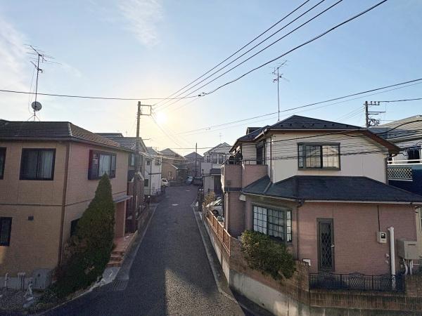 �_�ސ쌧���l�s����{�����̒��È�ˌ��Ă̏Z�˂���̒��]�ʐ^