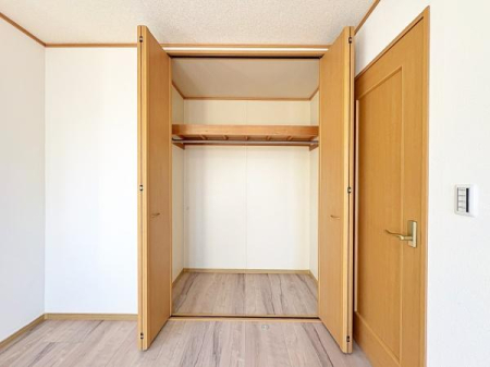 �_�ސ쌧���l�s����{�����̒��È�ˌ��Ă̎��[