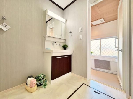 �_�ސ쌧���s�����摁��̒��È�ˌ��Ă̐��ʑ�E���ʏ�