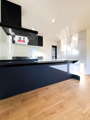 �_�ސ쌧���l�s�t���꒬�̐V�z��ˌ��ẴL�b�`��