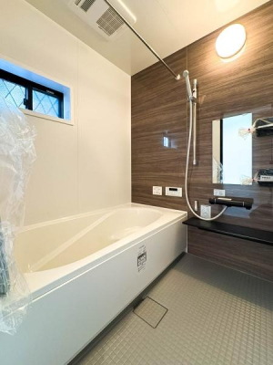 �_�ސ쌧���l�s�t���꒬�̐V�z��ˌ��Ă̗���