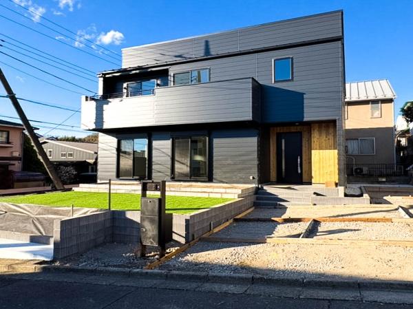 �_�ސ쌧���l�s�t���꒬�̐V�z��ˌ��Ă̑O�ʓ��H�܂ތ��n�ʐ^