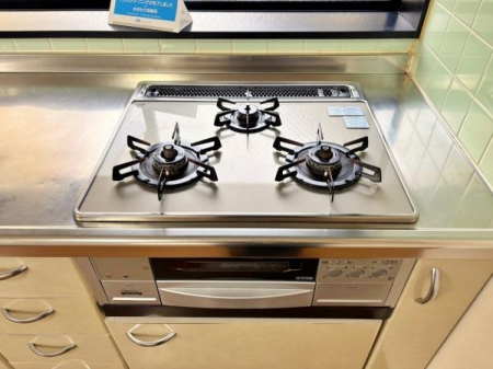 �_�ސ쌧���l�s�ߌ��擌��������̒��È�ˌ��ẴL�b�`��