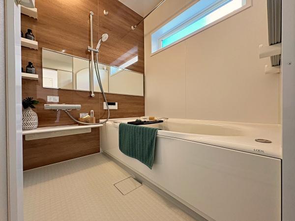 �_�ސ쌧���s�����扤�T����5���ڂ̐V�z��ˌ��Ă̗���