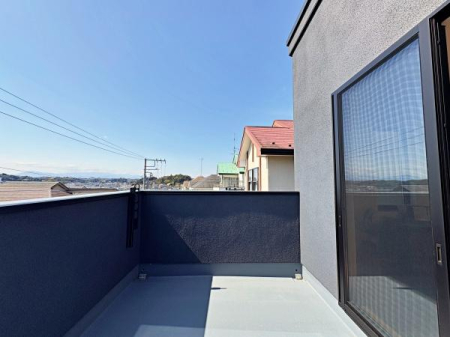 �_�ސ쌧���s�����扤�T����5���ڂ̐V�z��ˌ��Ẵo���R�j�[